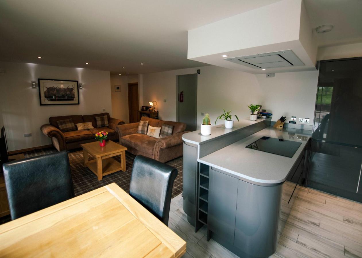 Tower Ridge Apartments Fort William Buitenkant foto