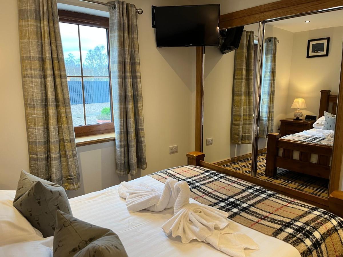 Tower Ridge Apartments Fort William Buitenkant foto